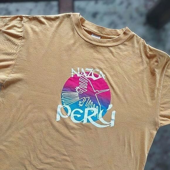 Vtg bumblebee yellow Nazca Peru graphic t-shirt - Picture 5 of 11